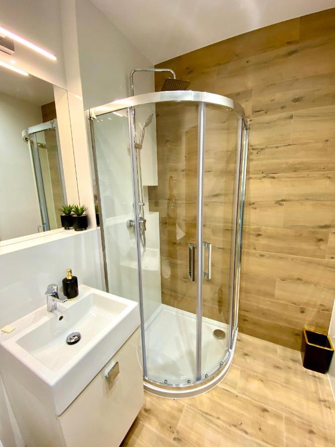 شقة Apartament Riviera Modern Tower غدينيا المظهر الخارجي الصورة